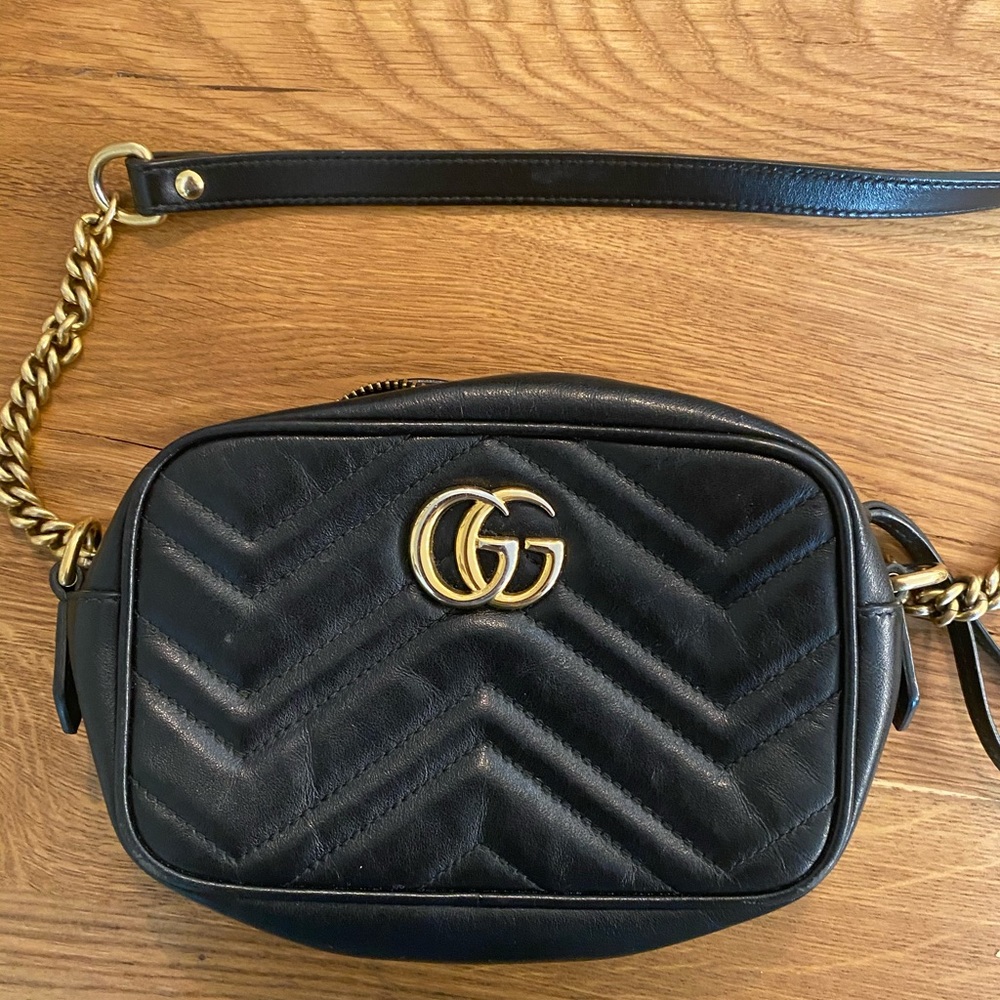 GG Marmont small shoulder bag